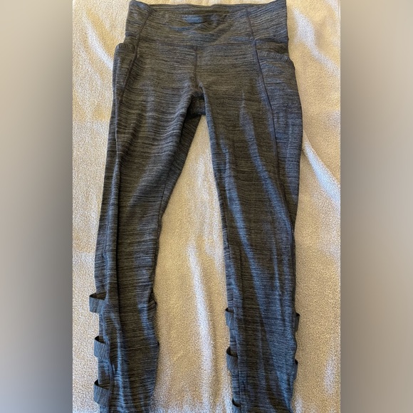 Set of 5 Athleta Leggings! - Picture 10 of 13